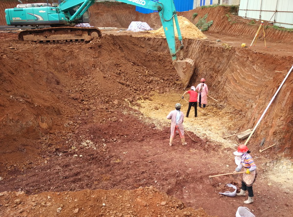 安寧市公安局權(quán)甫派出所項(xiàng)目開工