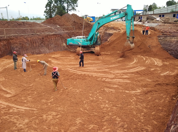 安寧市公安局權(quán)甫派出所項(xiàng)目開工