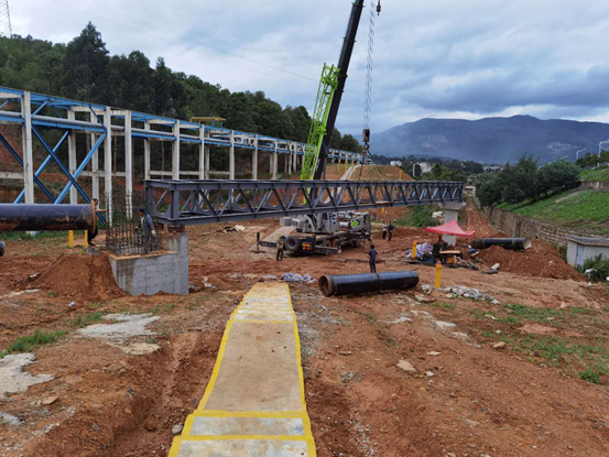 安寧工業(yè)園區(qū)昆鋼二期生產(chǎn)供水管網(wǎng)(鋼鐵及配套產(chǎn)業(yè)片區(qū)東區(qū)工業(yè)給水管道)新建工程試通水成功