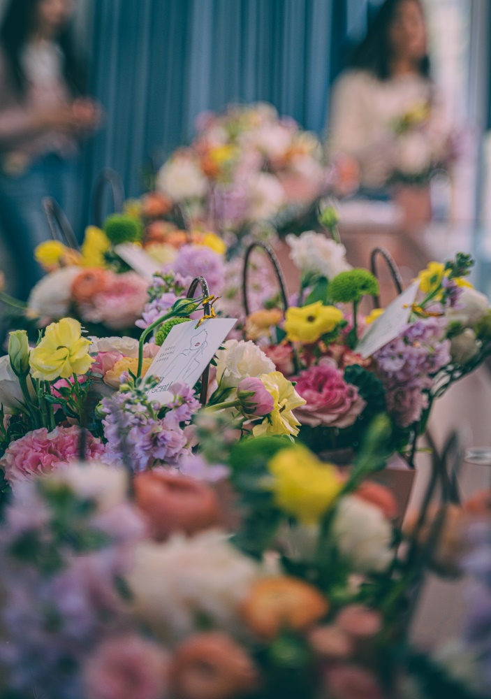 花香三月 綻放“她力量” ——慶祝 “三八”國(guó)際勞動(dòng)?jì)D女節(jié)暨主題黨日活動(dòng)