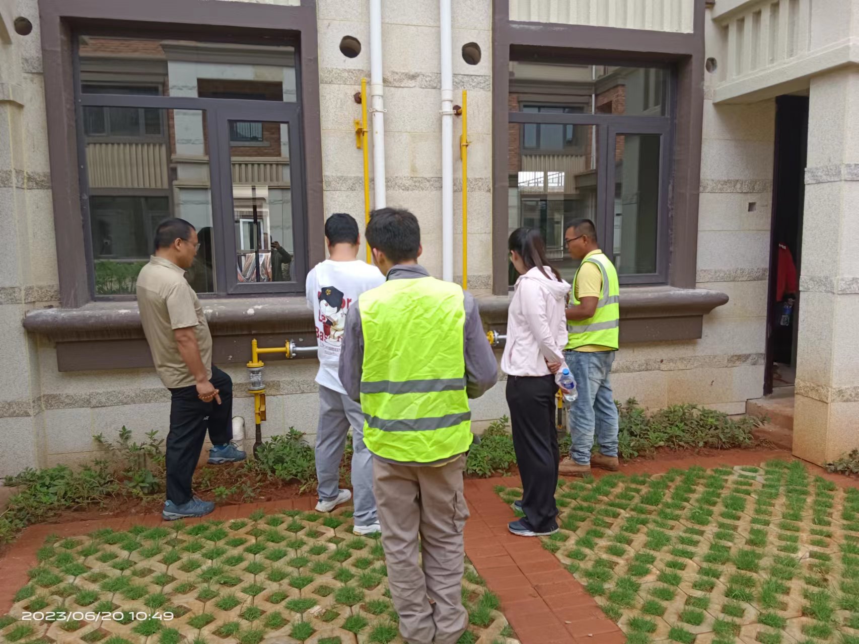 山湖原著小區(qū)項目居民用燃氣及設(shè)施安裝工程(AB區(qū))竣工移交